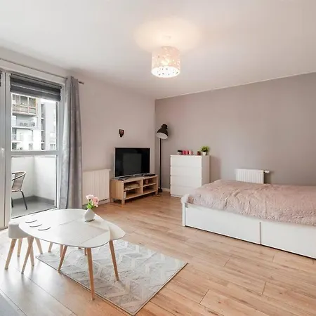 Funcional Easy Condo- Bezplatne Miejsce W Garazu * קרקוב